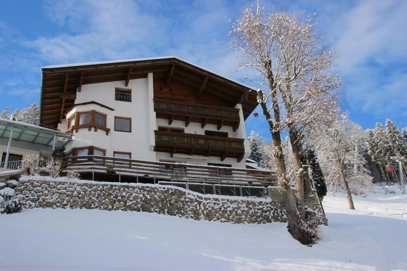 Ferienwohnung Haus Benedikta Kaltenbach Exterior foto